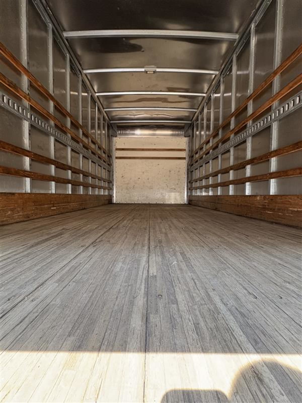 2019 Isuzu NPR HD 810504
