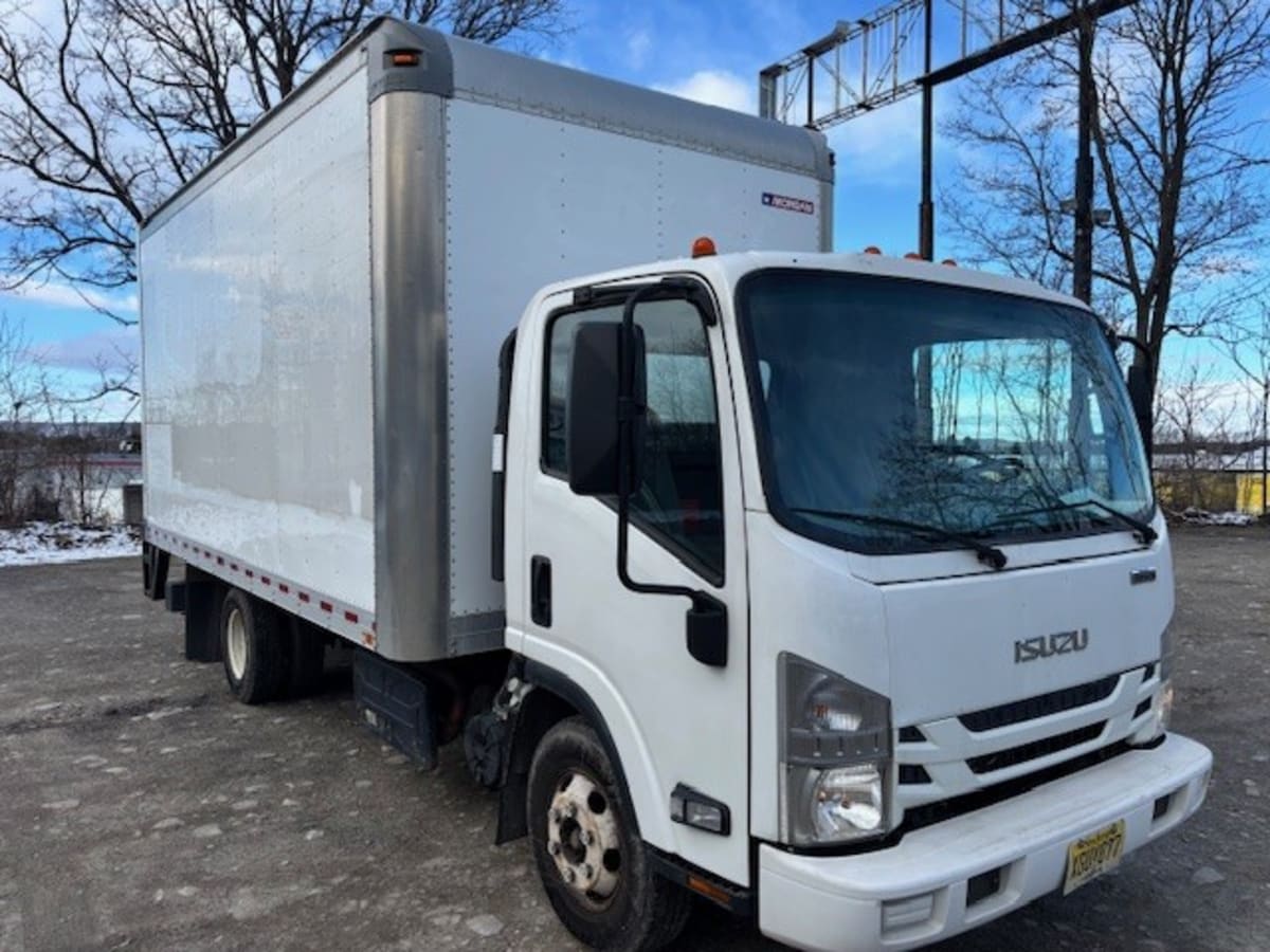 2019 Isuzu NPR HD 810537
