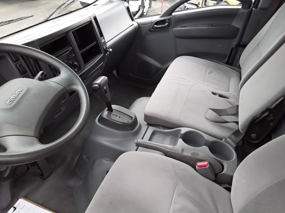 2018 Isuzu NPR HD 810564