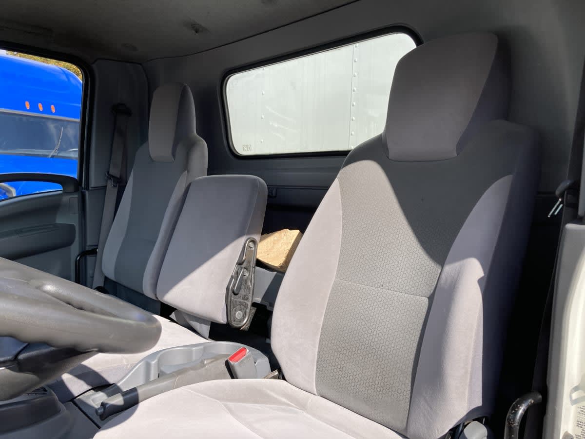 2018 Isuzu NPR HD 810581