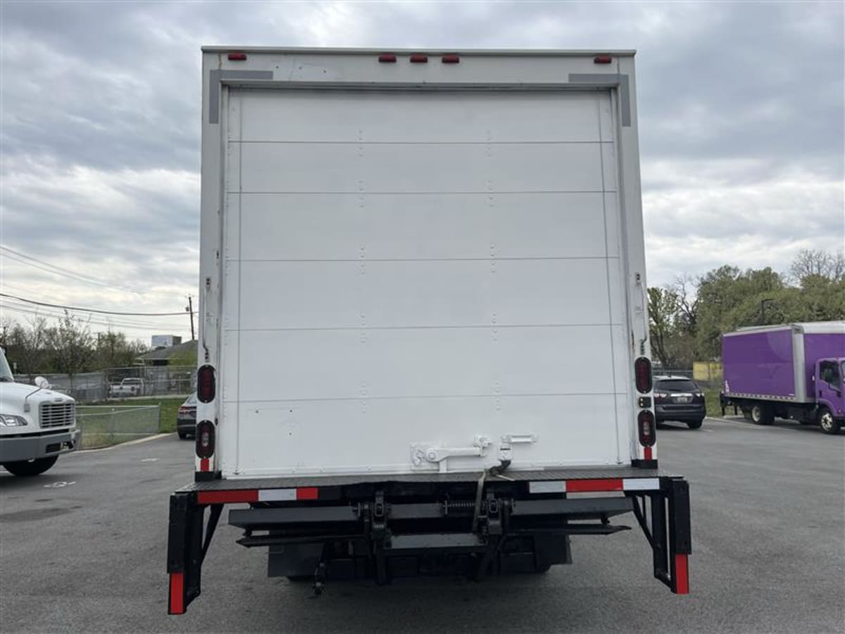2019 Isuzu NPR HD 810583