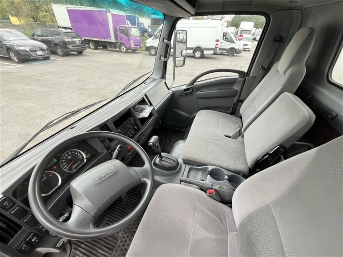 2019 Isuzu NPR HD 810583