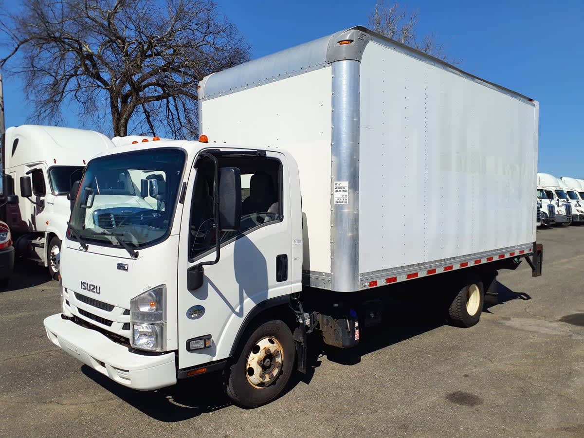 2019 Isuzu NPR HD 810584