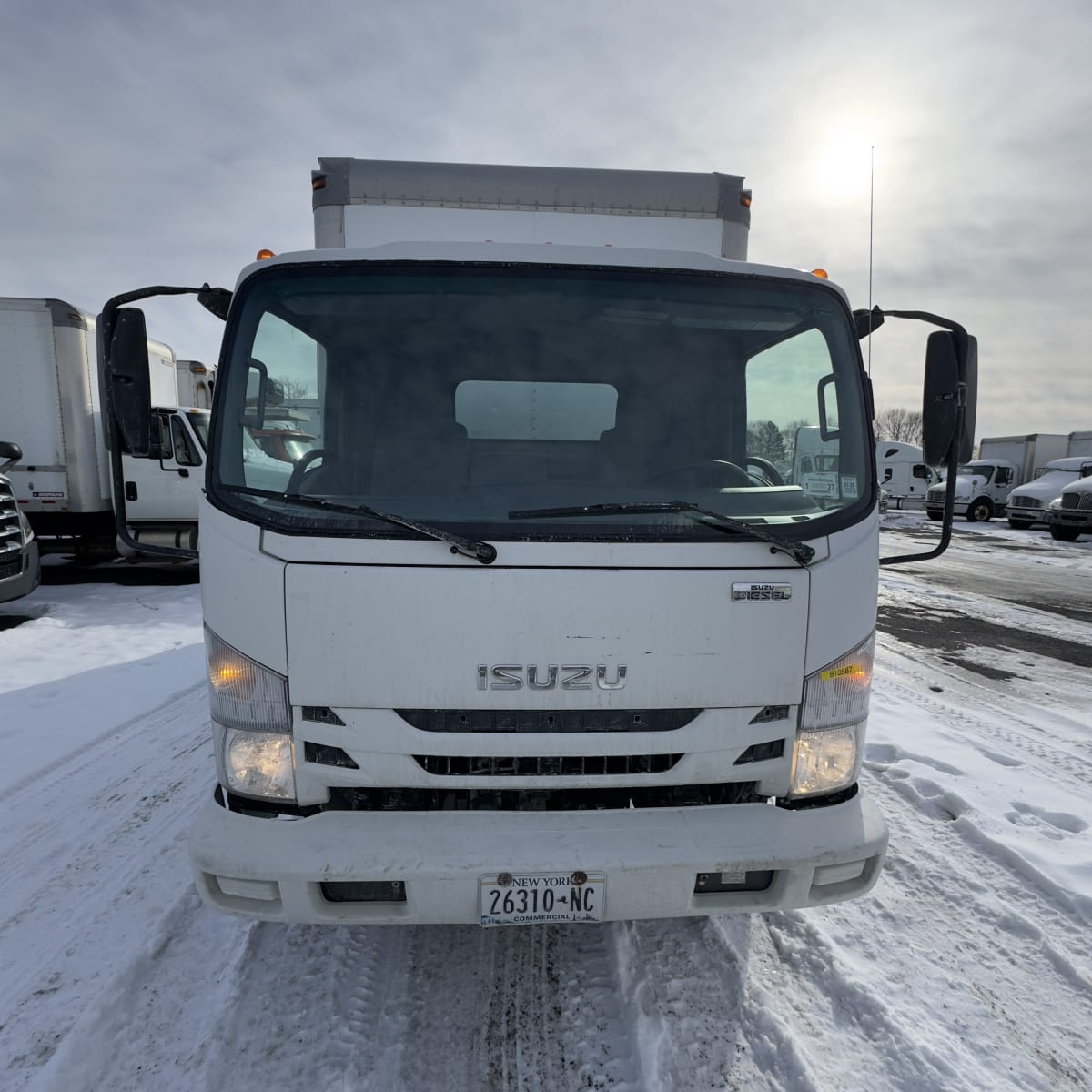 2018 Isuzu NPR HD 810587