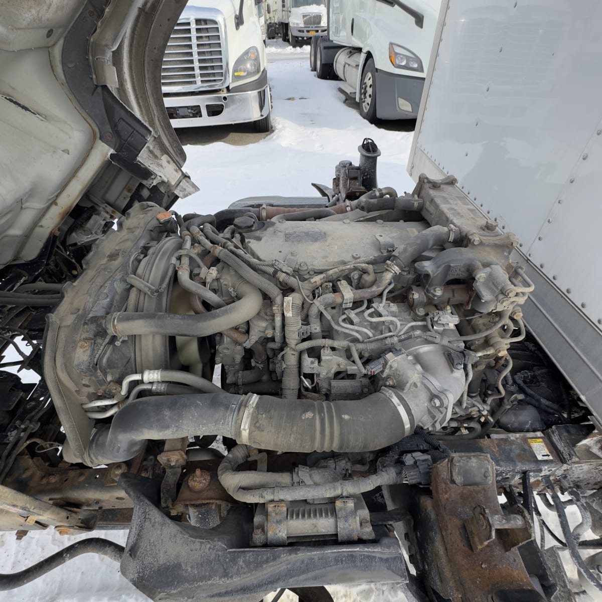 2018 Isuzu NPR HD 810587