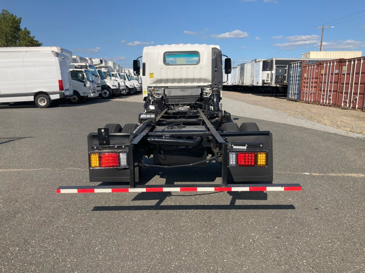 2019 Isuzu NPR HD 810594