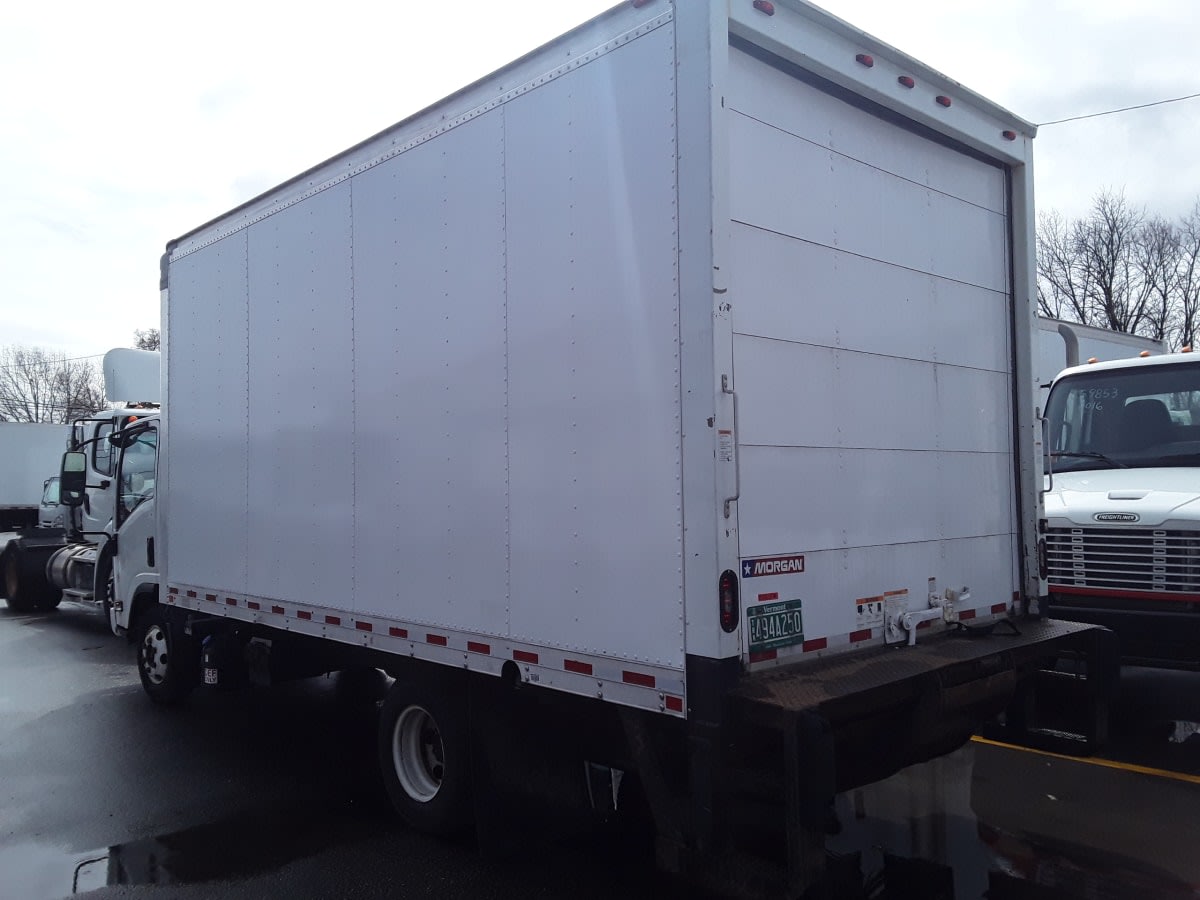 2018 Isuzu NPR HD 810618