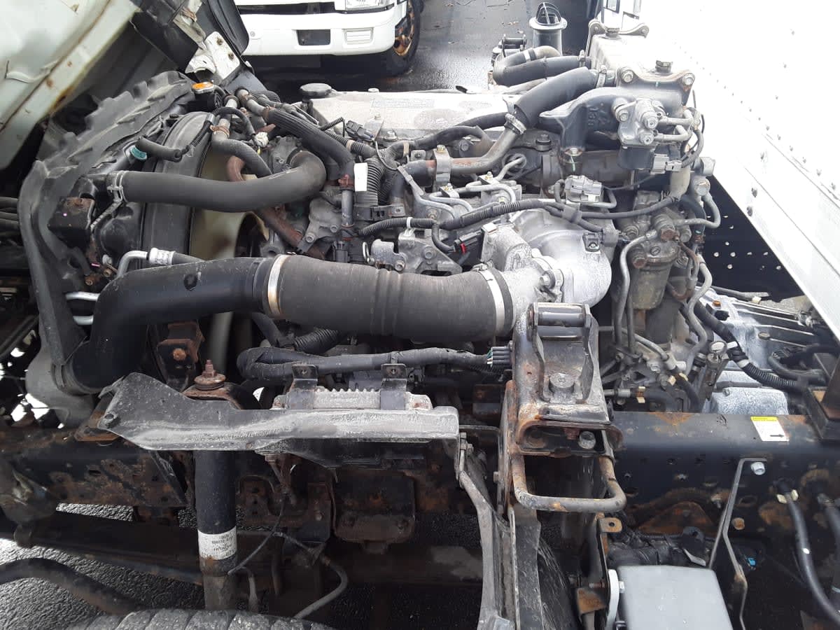 2018 Isuzu NPR HD 810618