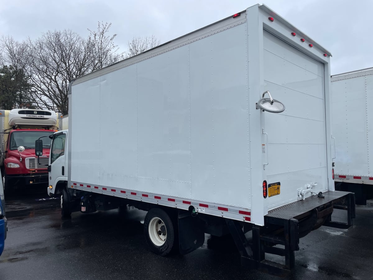 2019 Isuzu NPR HD 810645