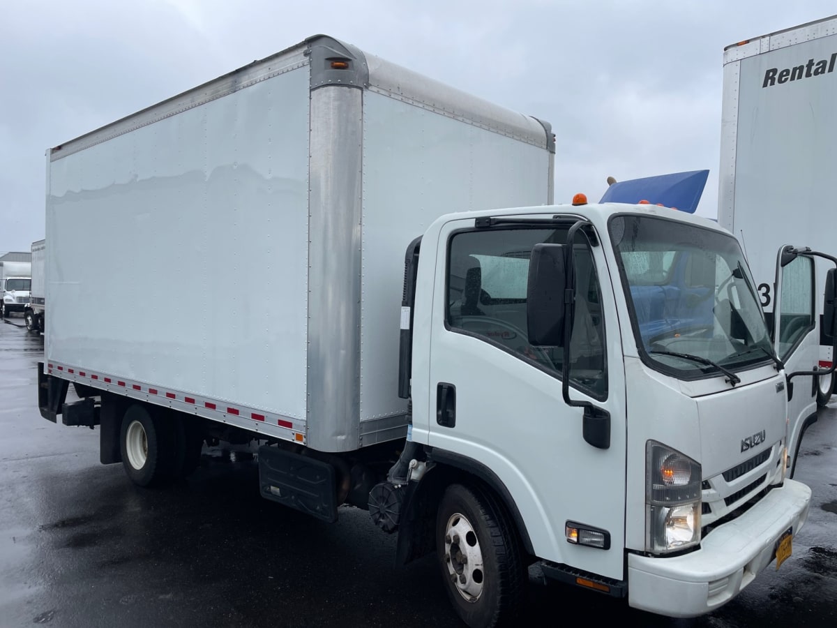 2019 Isuzu NPR HD 810645