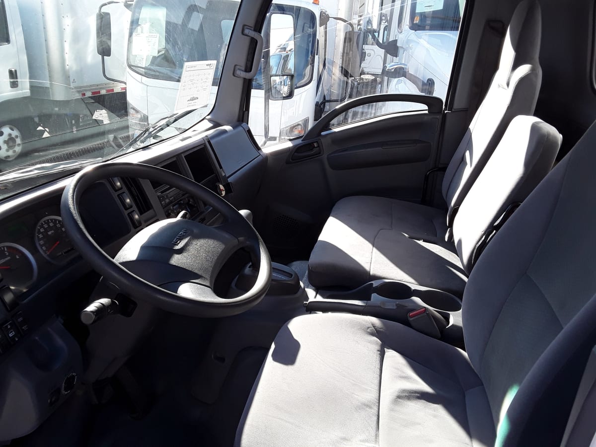 2018 Isuzu NPR HD 810658