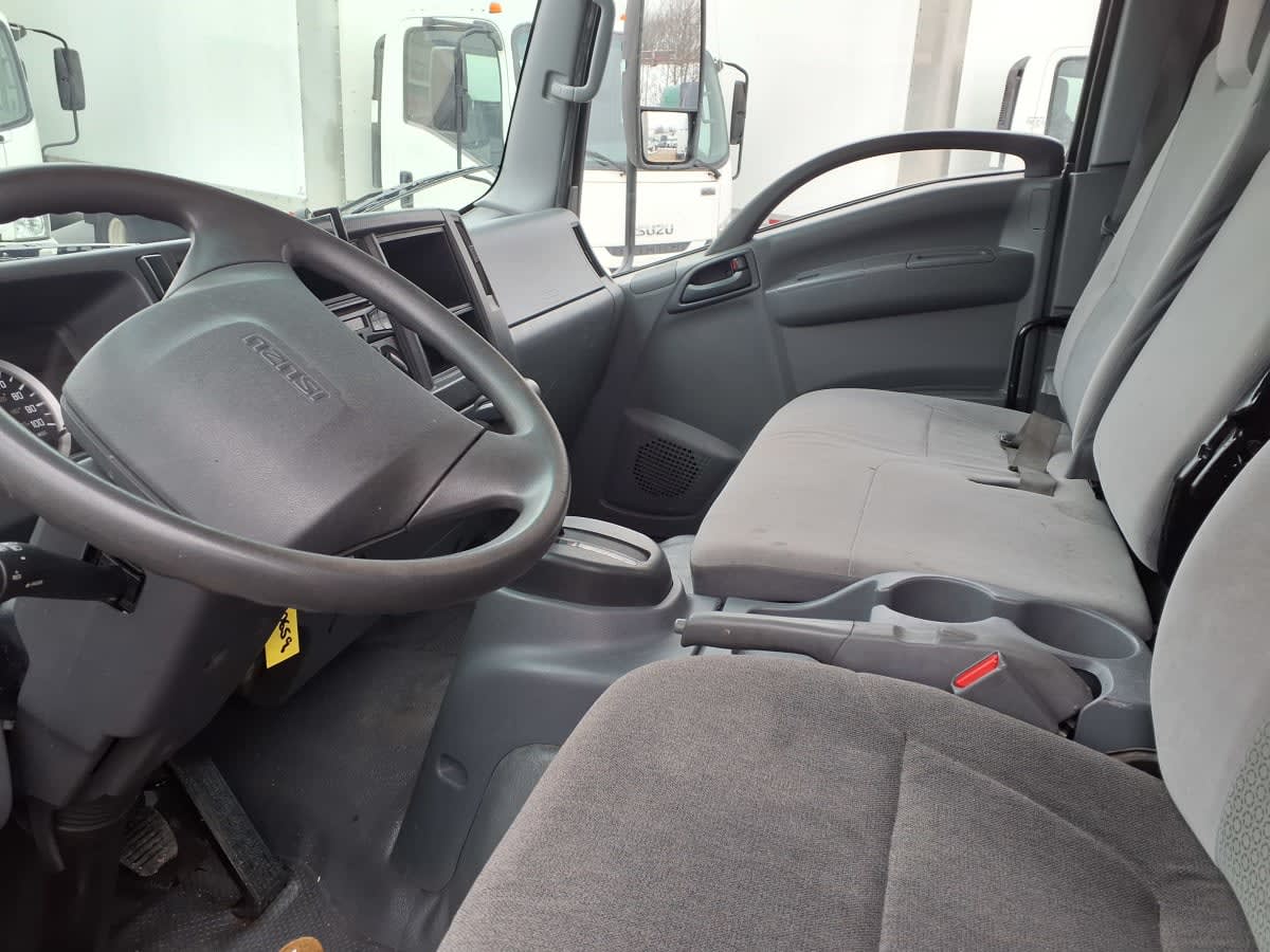 2018 Isuzu NPR HD 810659