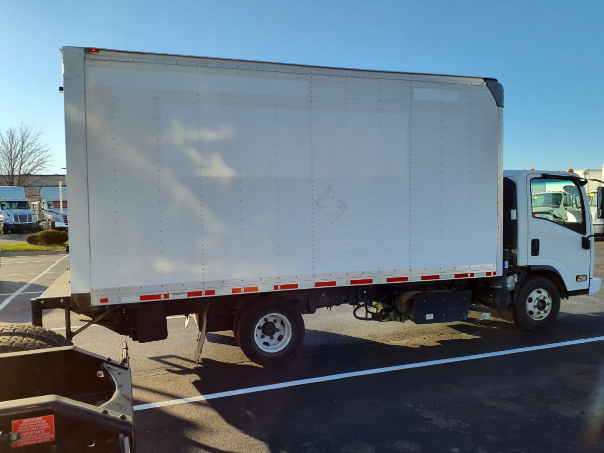 2019 Isuzu NPR HD 810745