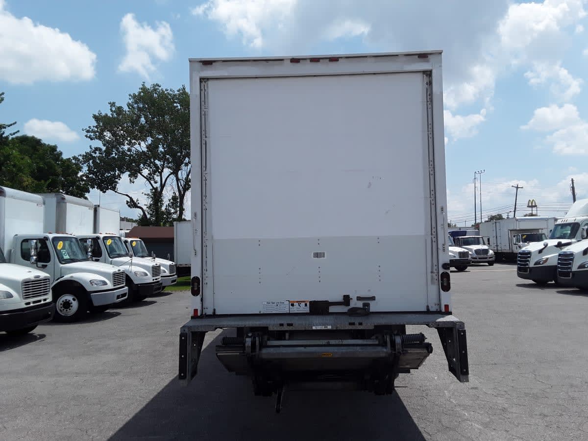 2019 Navistar International 4300 811143