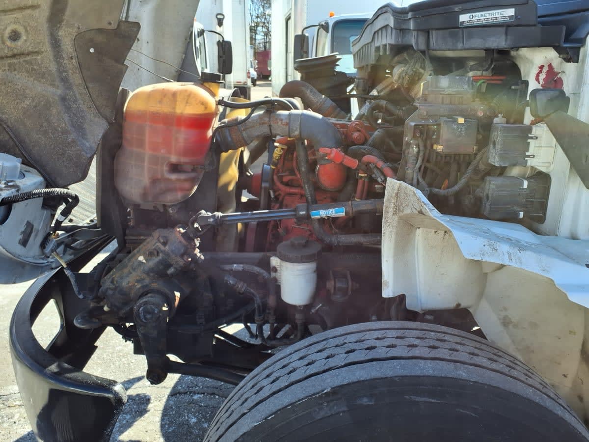 2019 Navistar International 4300 811149