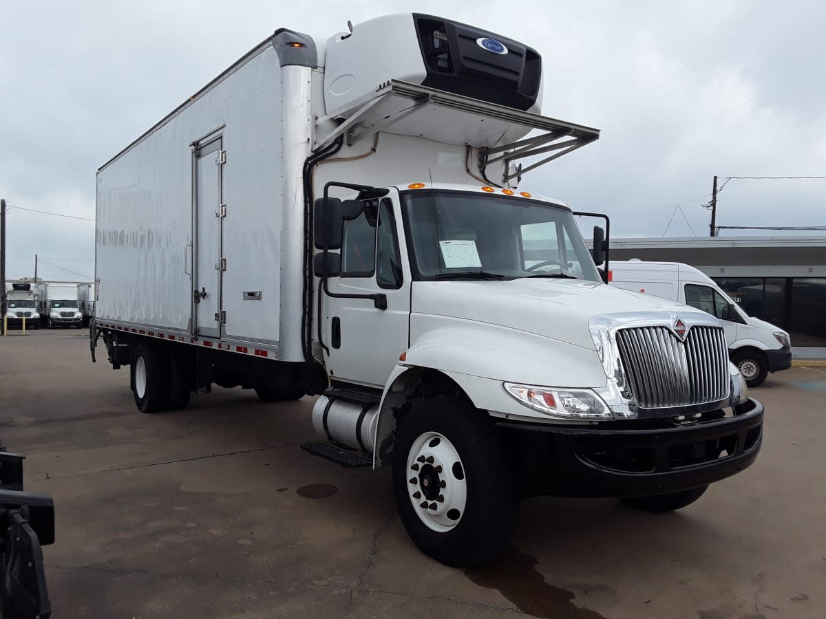 2019 Navistar International 4300 811226