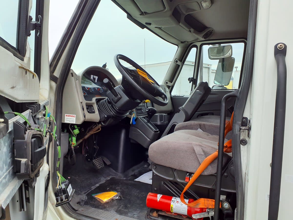2019 Navistar International 4300 811234