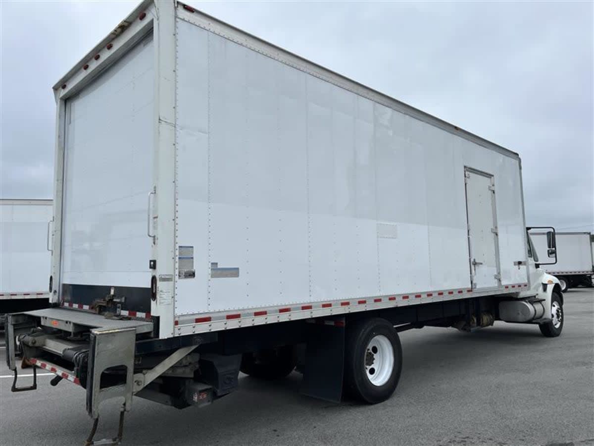 2019 Navistar International 4300 811246