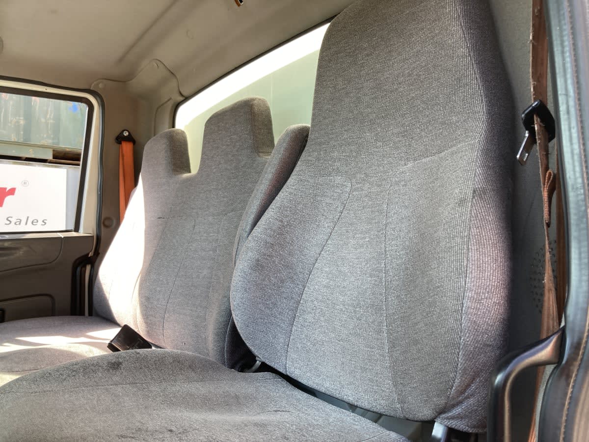 2019 Navistar International 4300 811272