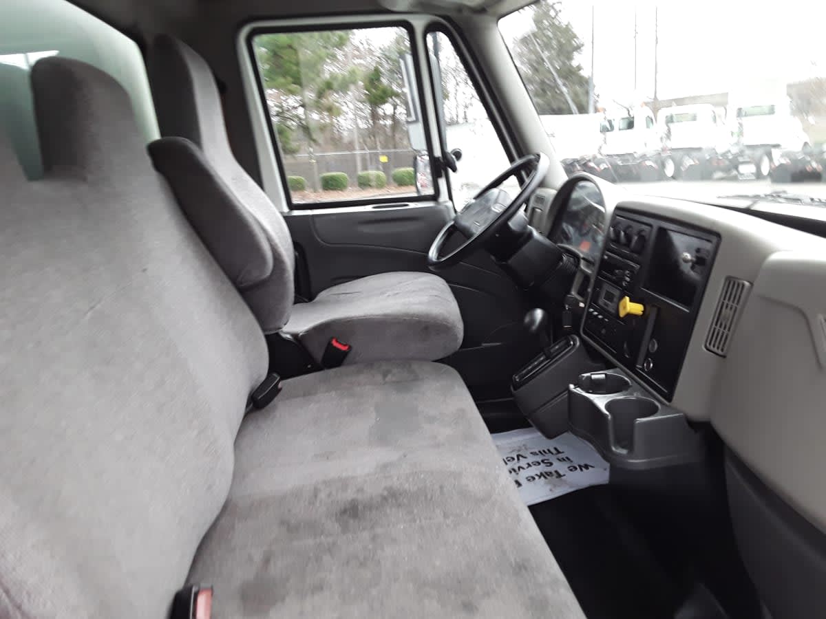 2019 Navistar International 4300 811302