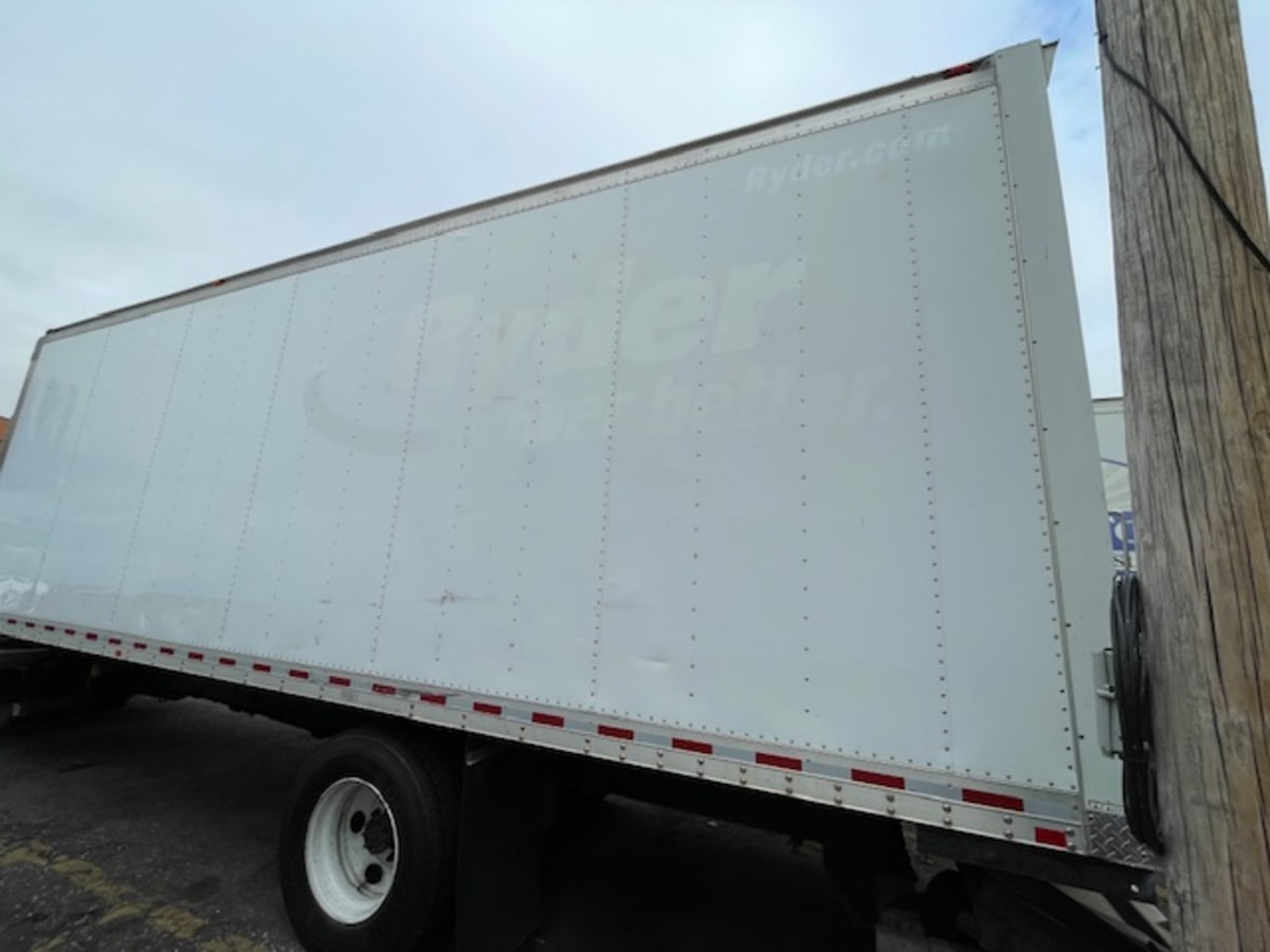 2019 Navistar International 4300 811350