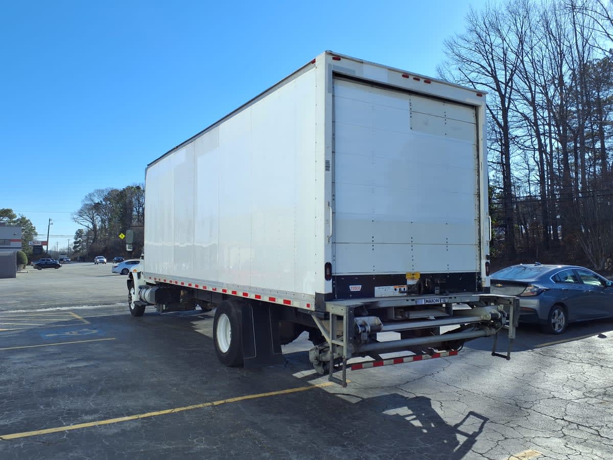 2019 Navistar International 4300 811353