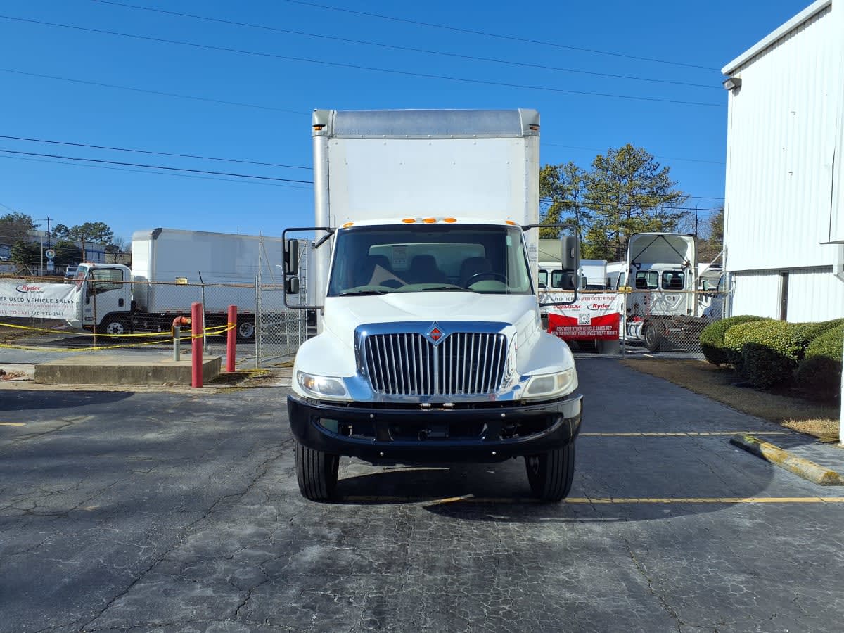 2019 Navistar International 4300 811353