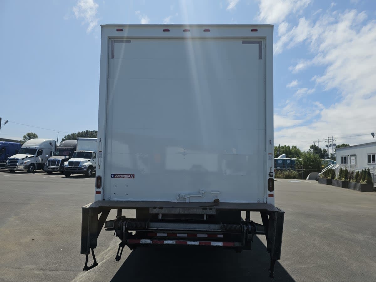 2019 Navistar International 4300 811359