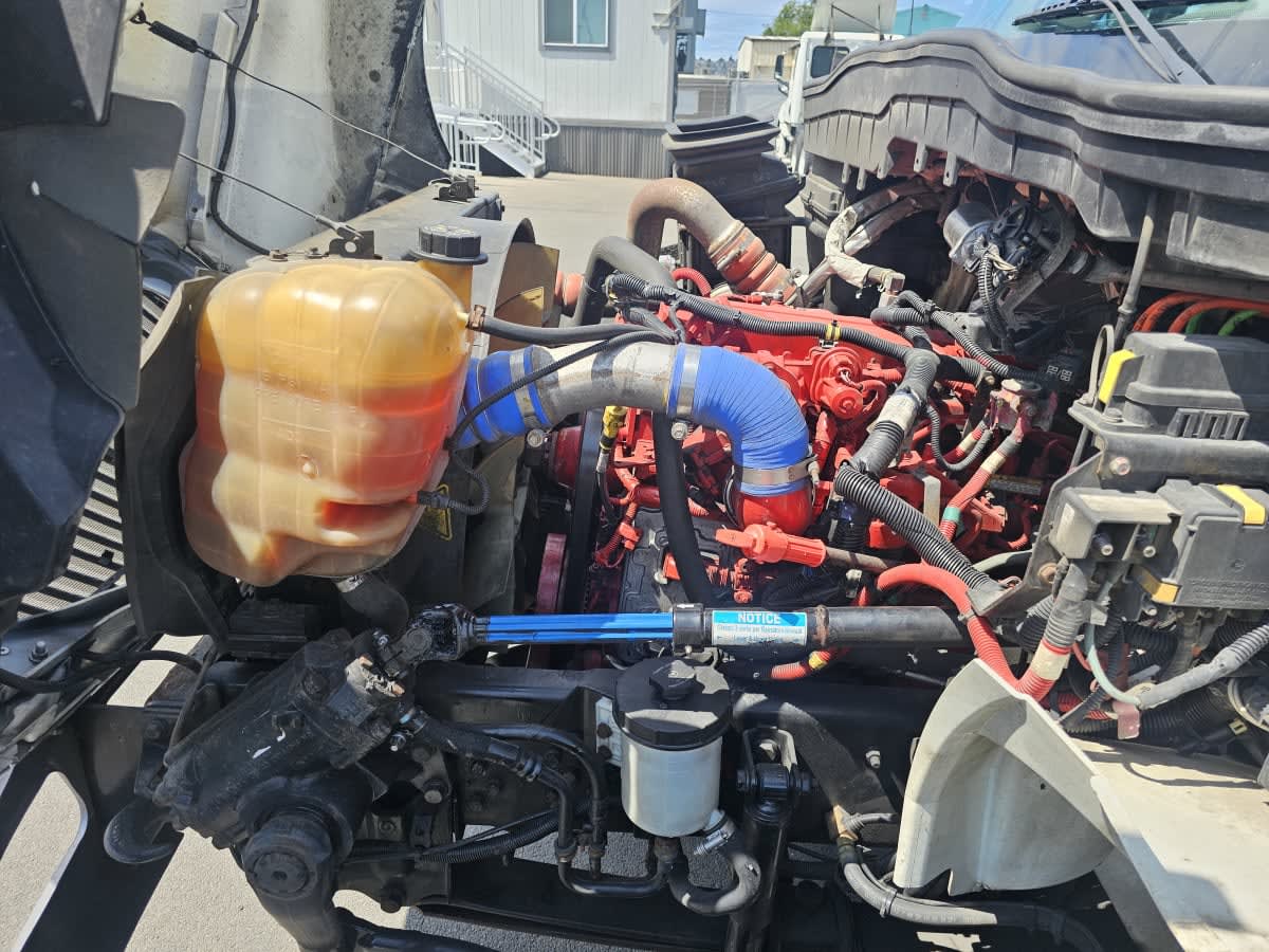 2019 Navistar International 4300 811359