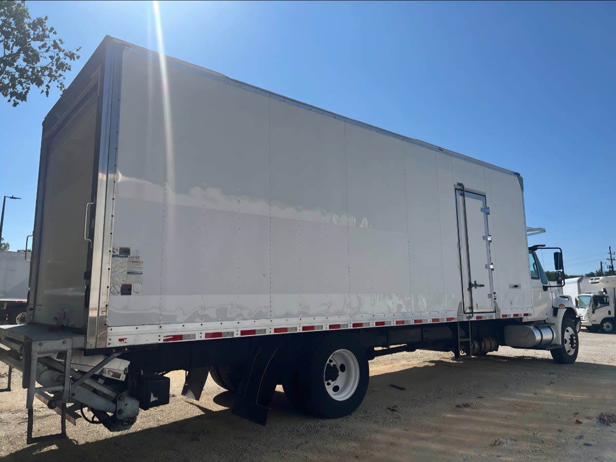 2019 Navistar International 4300 811366