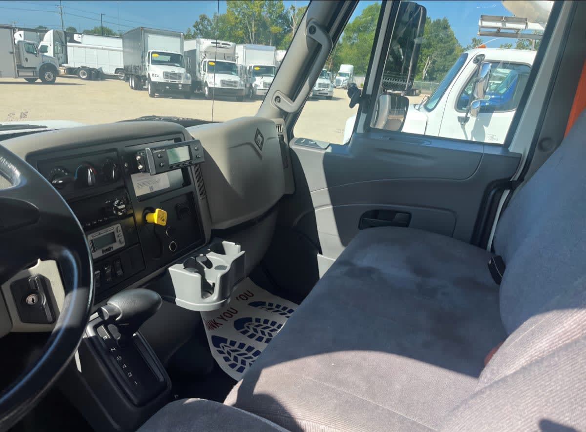 2019 Navistar International 4300 811366