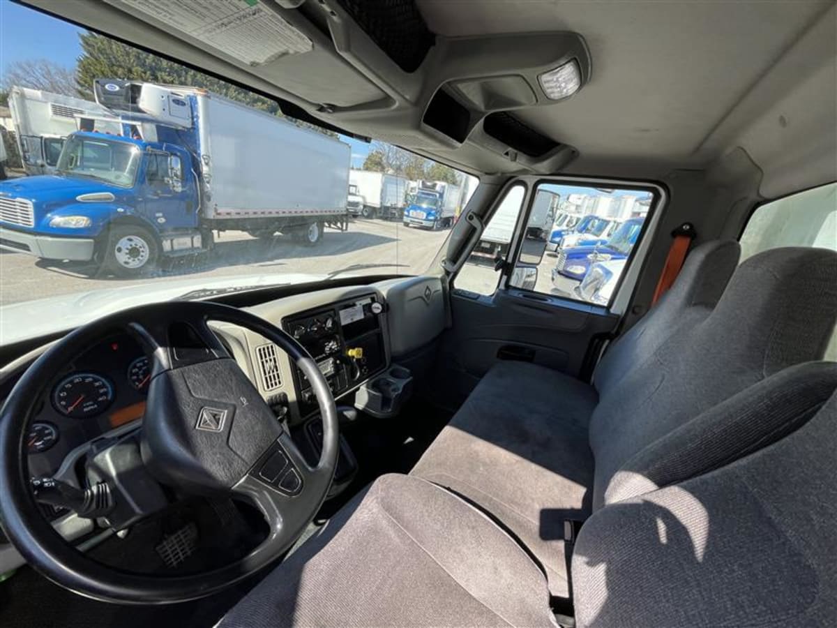 2019 Navistar International 4300 811414
