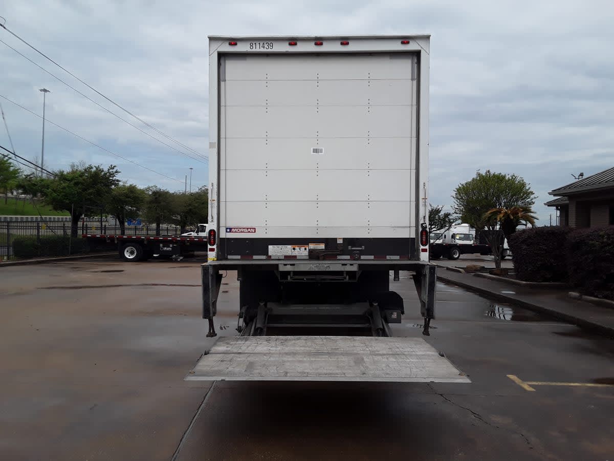 2019 Navistar International 4300 811439