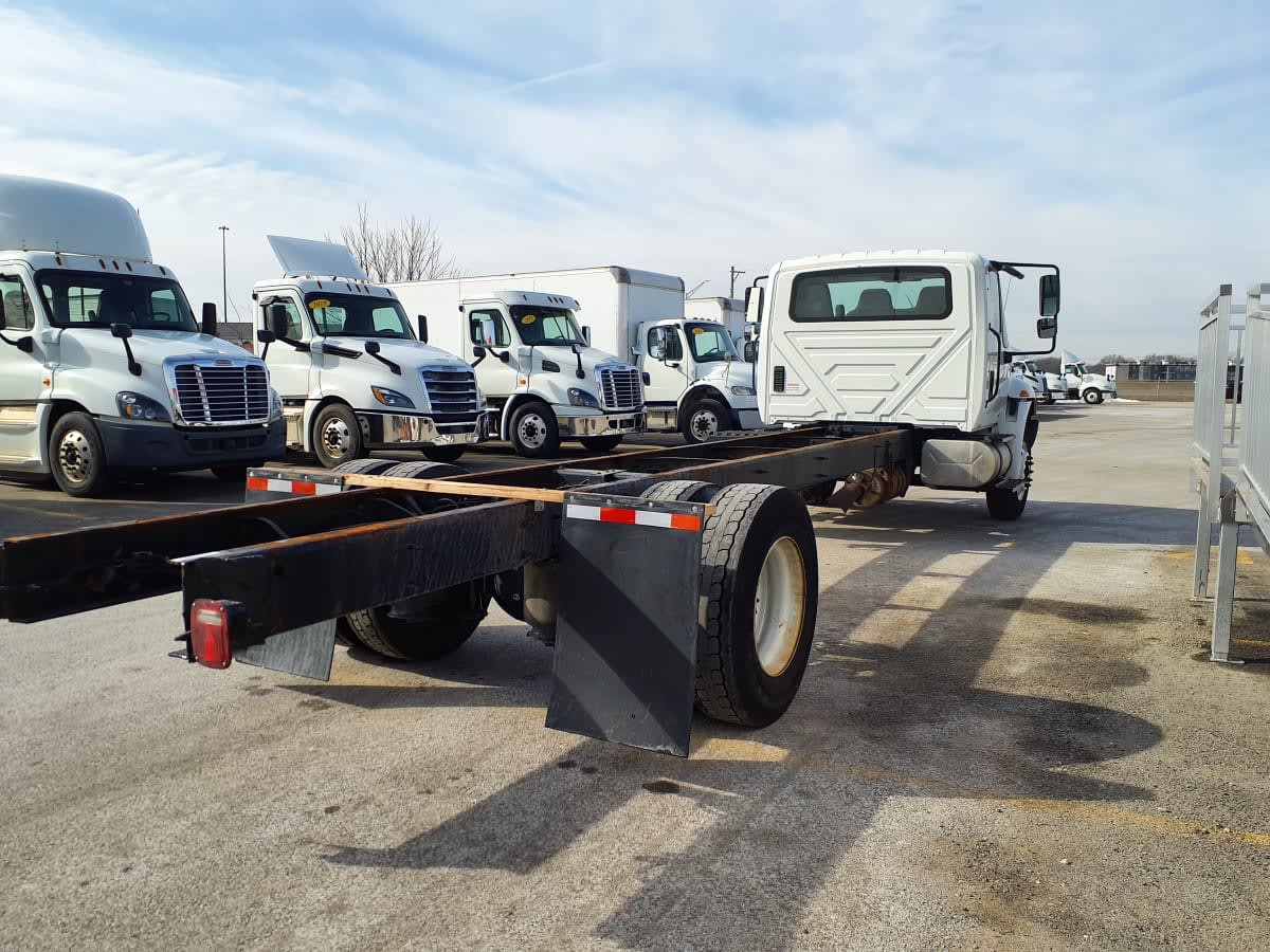 2019 Navistar International 4300 811448