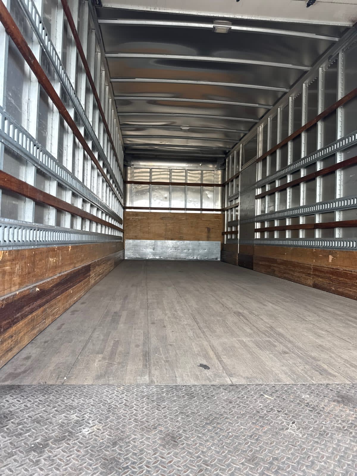 2019 Navistar International 4300 811451