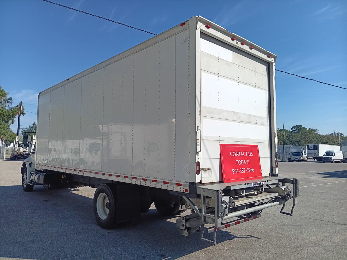 2019 Navistar International 4300 811462