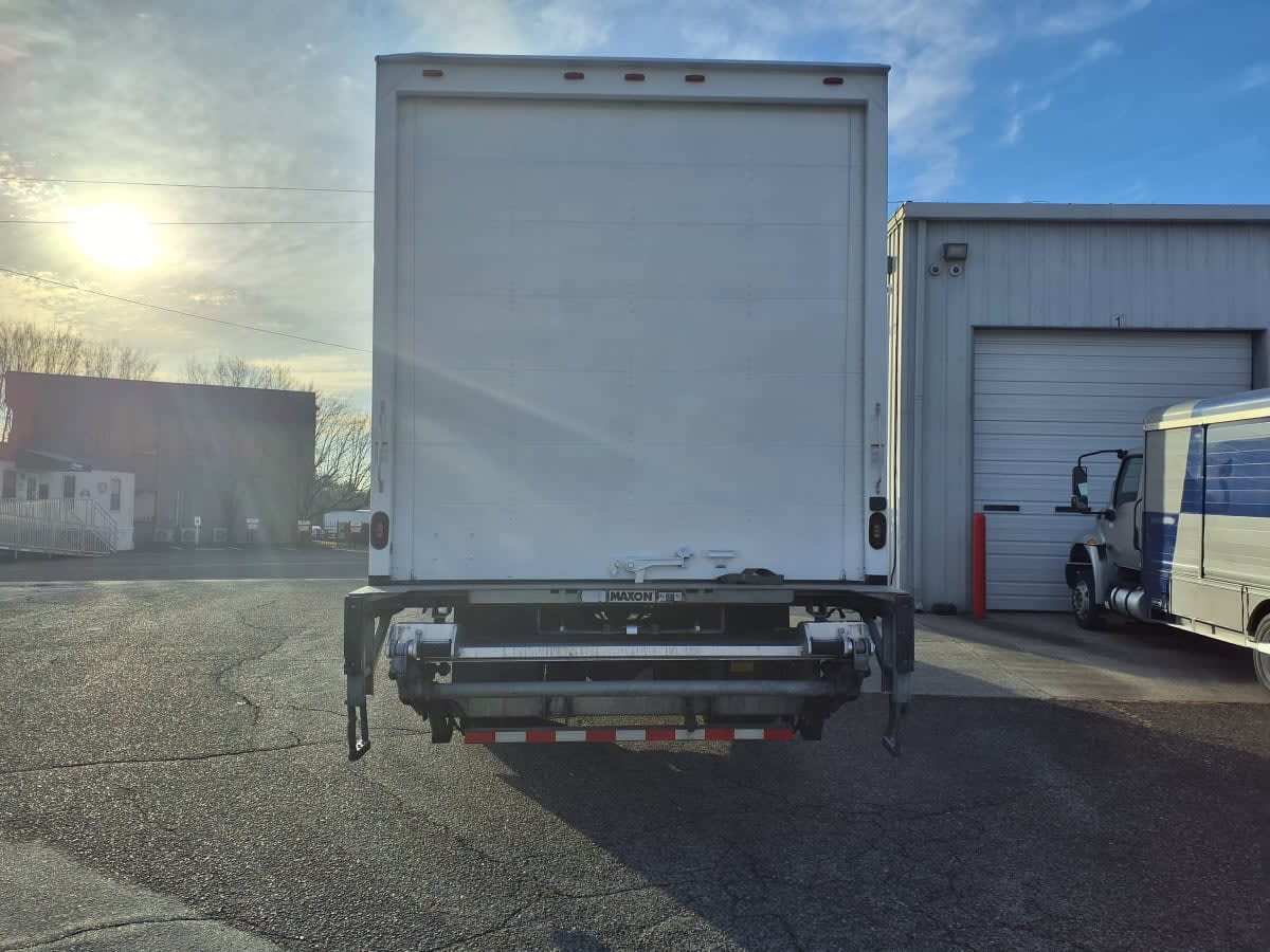 2019 Navistar International 4300 811468