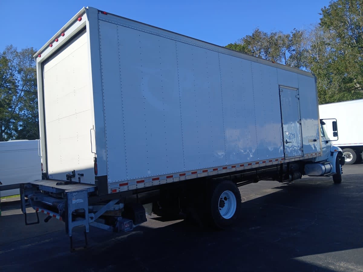 2019 Navistar International 4300 811525