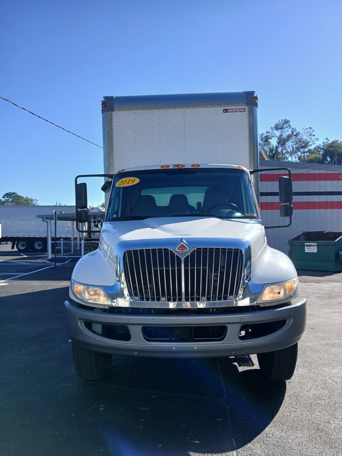 2019 Navistar International 4300 811525