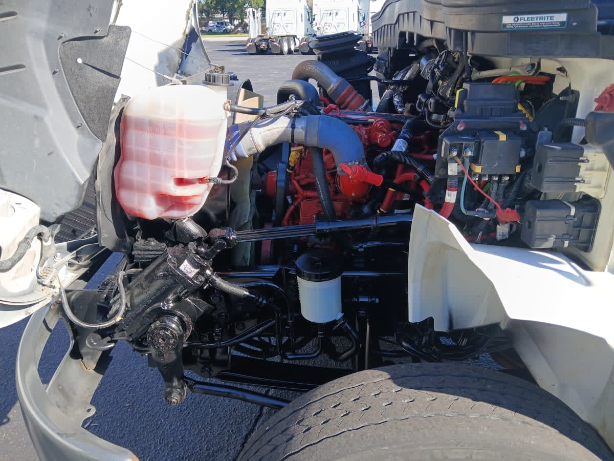 2019 Navistar International 4300 811525