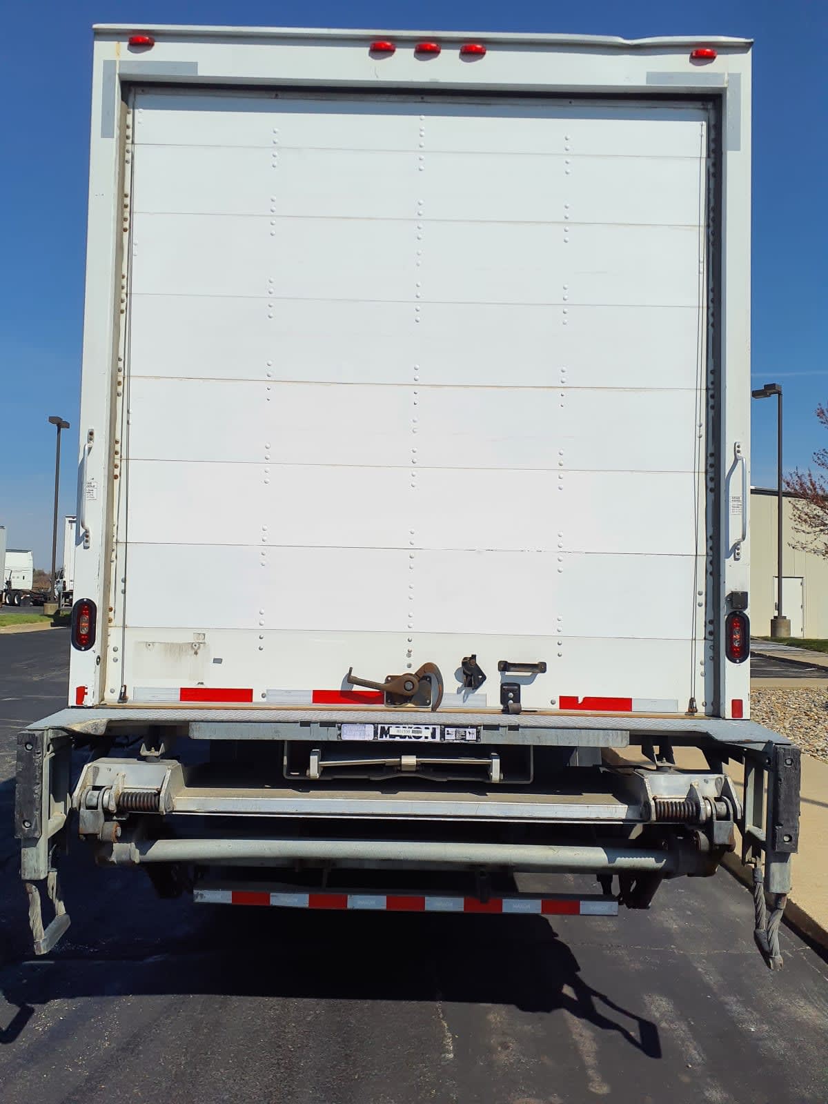 2019 Navistar International 4300 811559