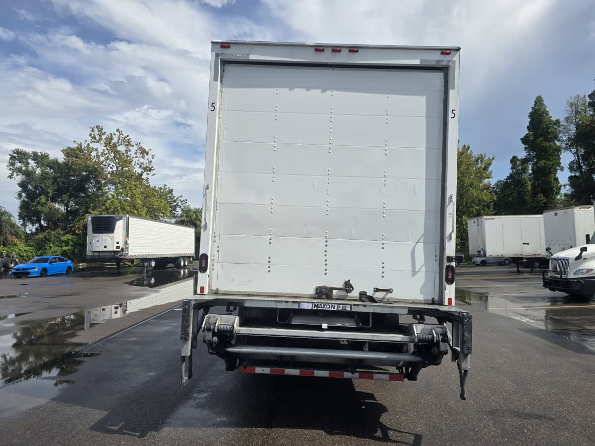 2019 International 4300 in Tampa, FL — photo 5