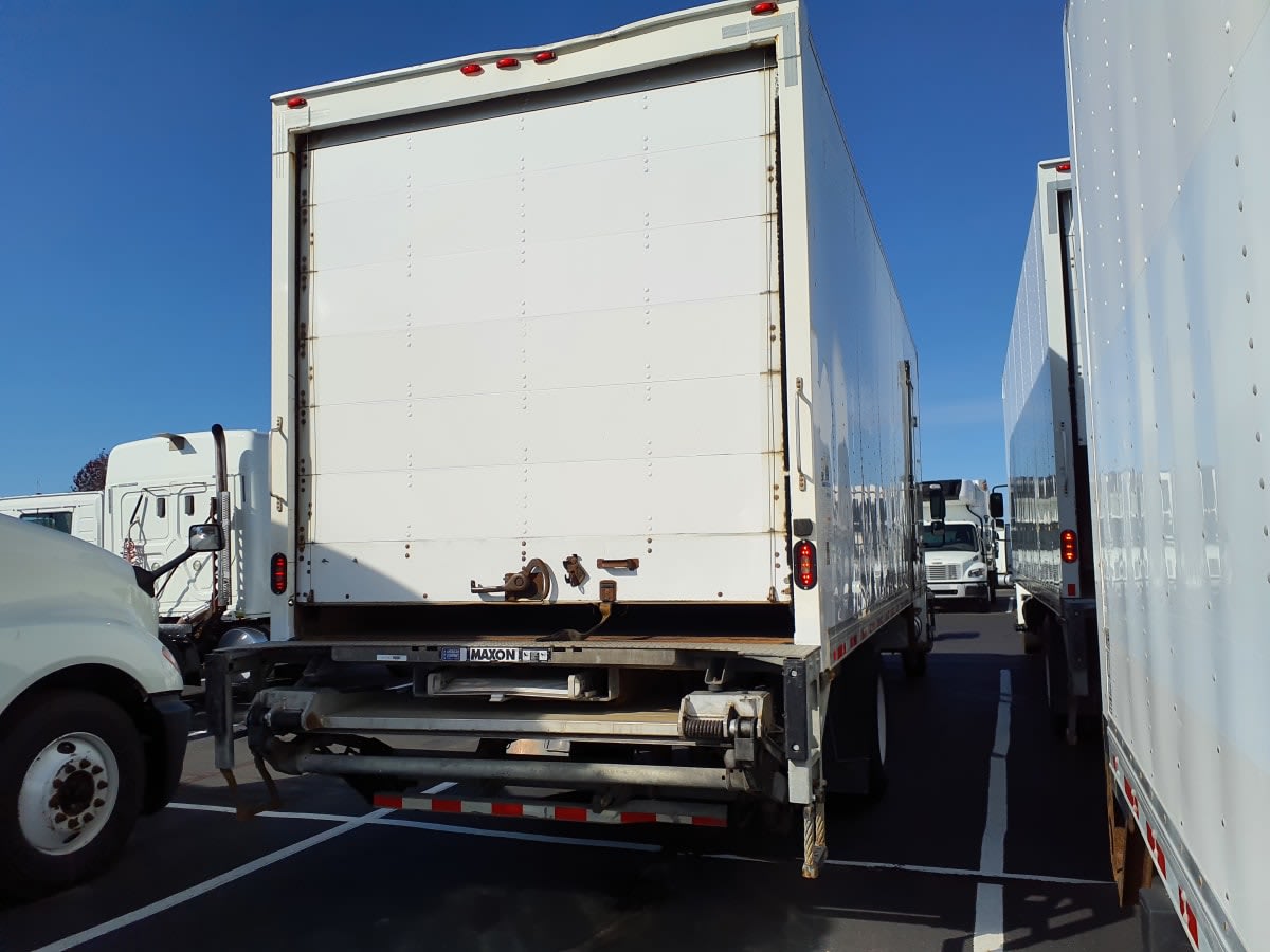 2019 Navistar International 4300 811583