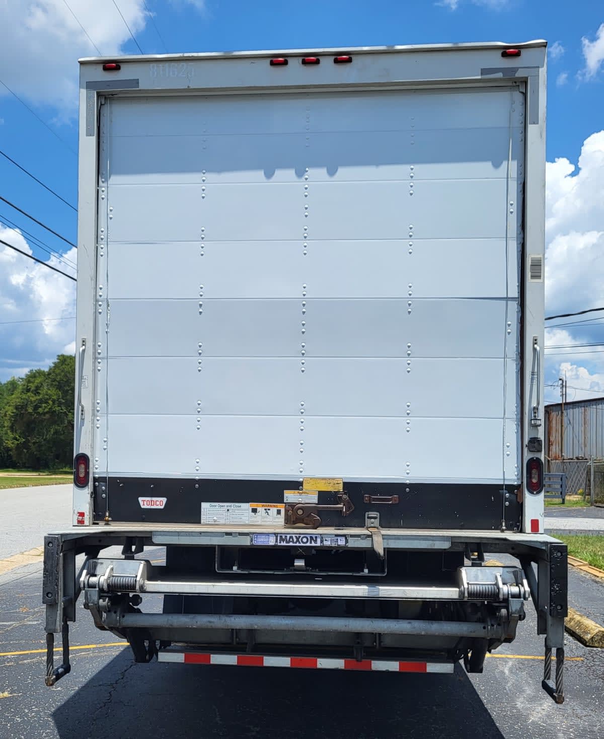 2019 Navistar International 4300 811625