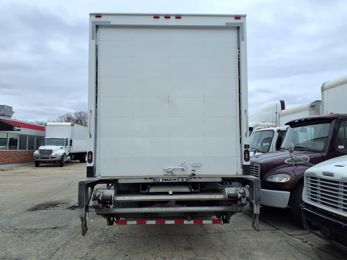 2019 Navistar International 4300 811638