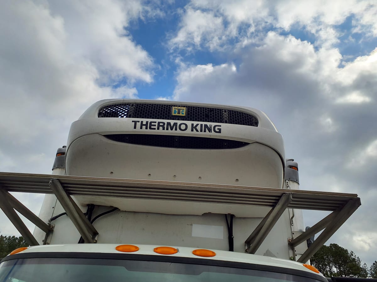 2019 Navistar International 4300 811648