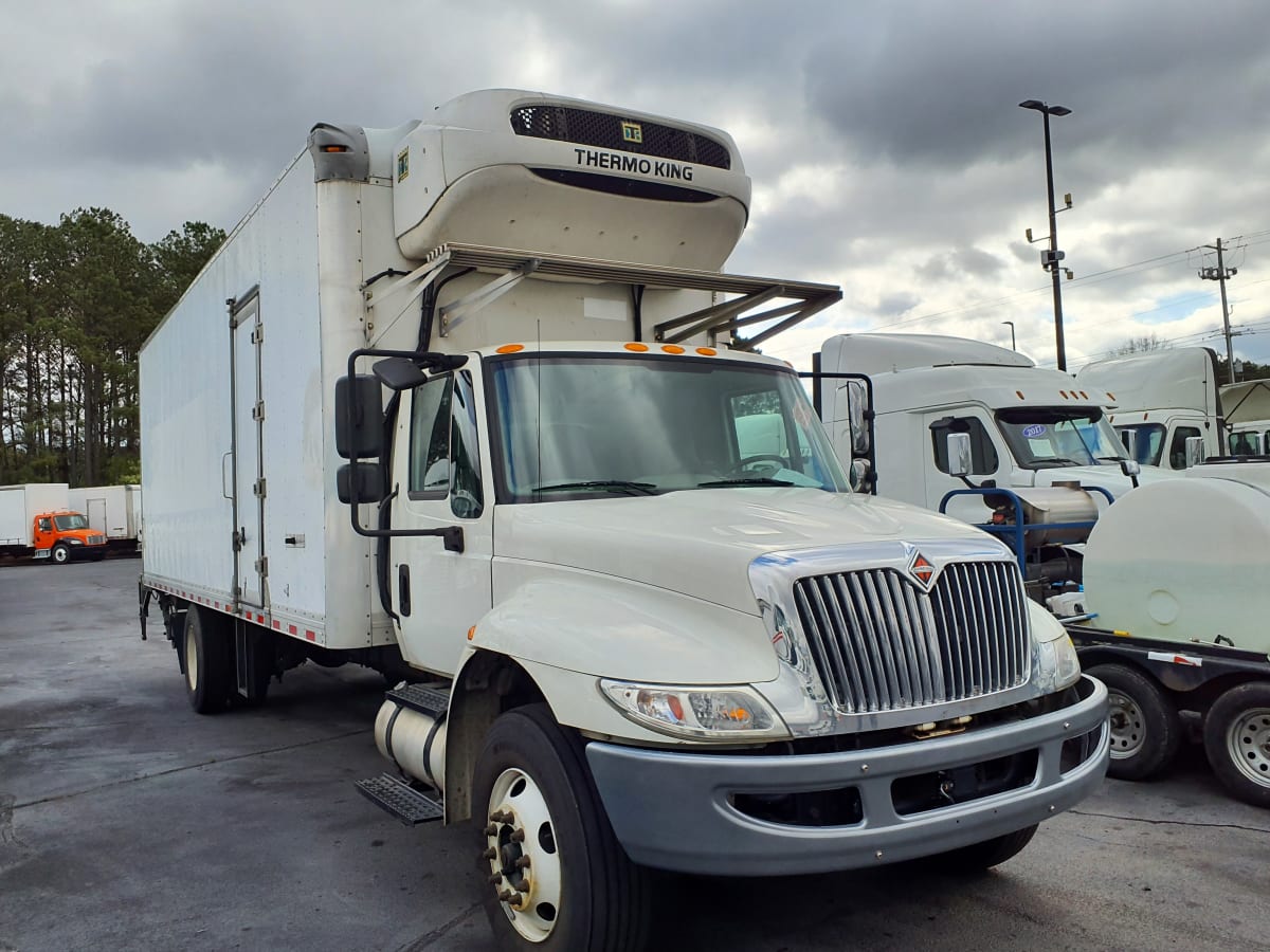 2019 Navistar International 4300 811648