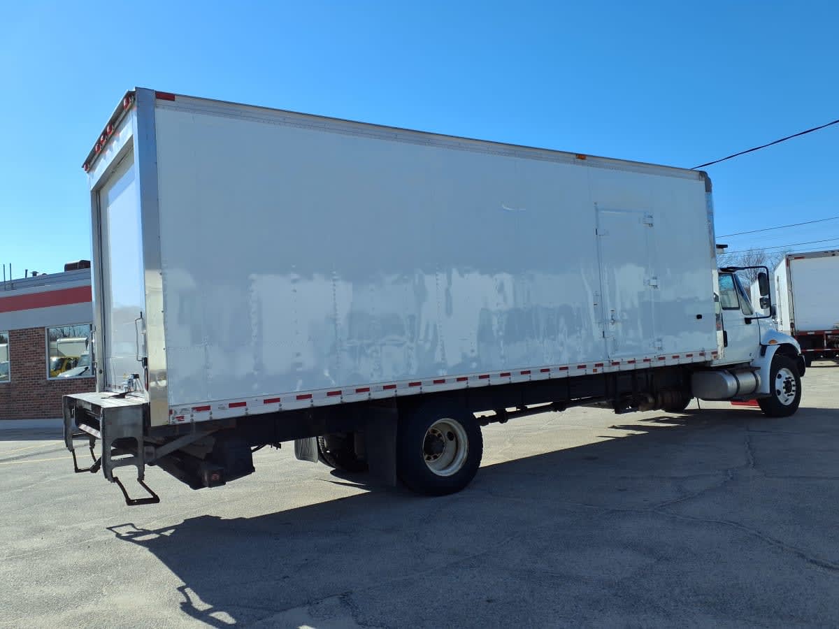 2019 Navistar International 4300 811677