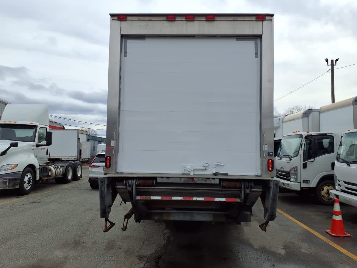 2019 Navistar International 4300 811679