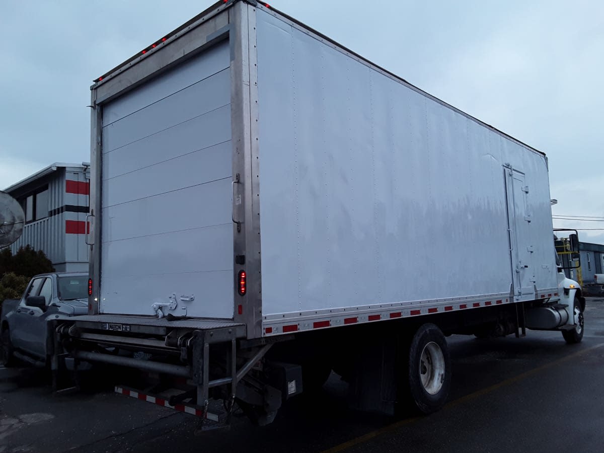 2019 Navistar International 4300 811696